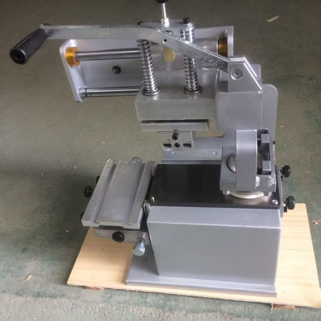 Affordable Hand Operated Pad P - Commercial Printing Operations recensione e prezzo